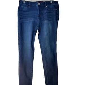 Guess Blue Skinny Jeans with Sleek Denim Finish